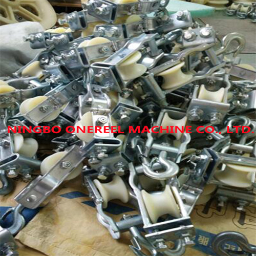 Hook Style Pulley Block 
