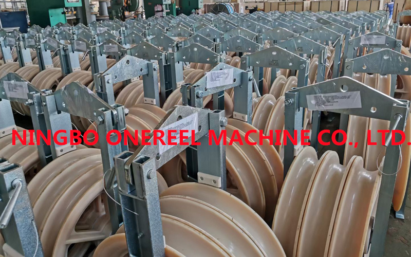 Fiber Optic Stringing Blocks 