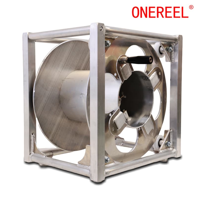 Scalable cable reels in 22 sizes