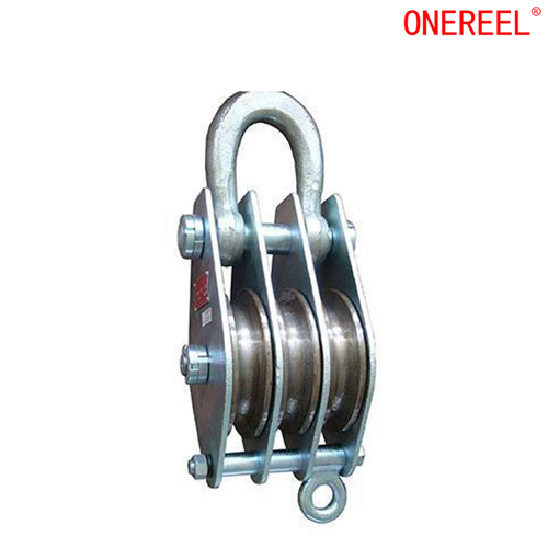 Iron Hoisting Block