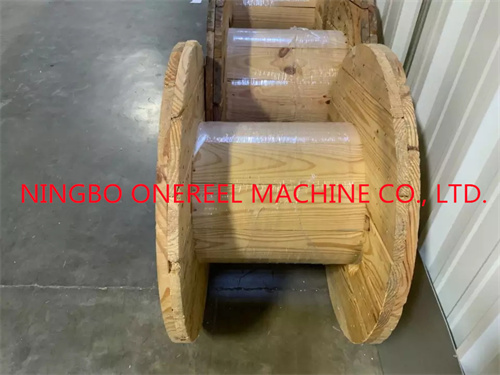 Empty Wooden Cable Spools for Sale 